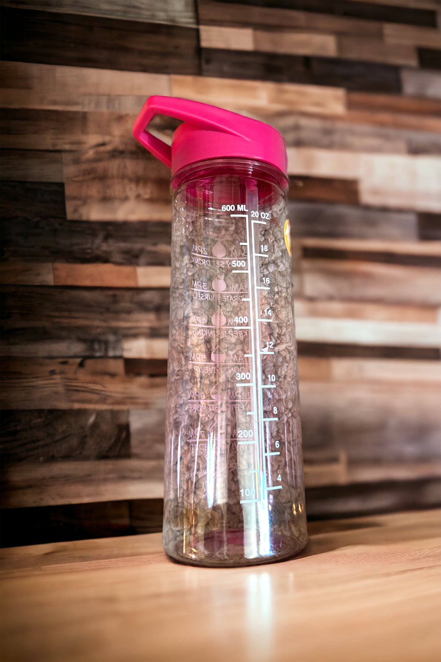 Water Bottle with Straw 600ml – Official Merchandise, Non Spill.