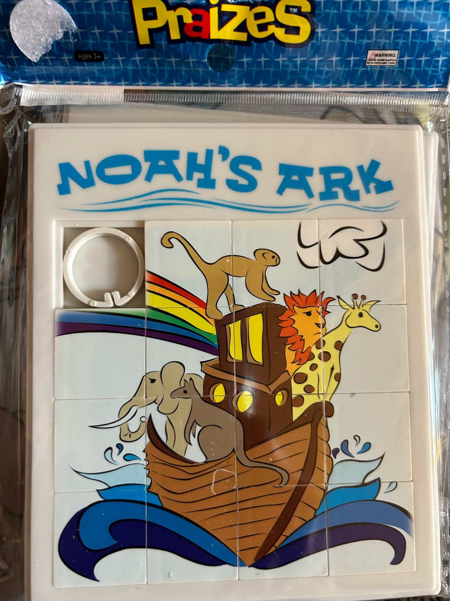 Praizes Noah’s Ark